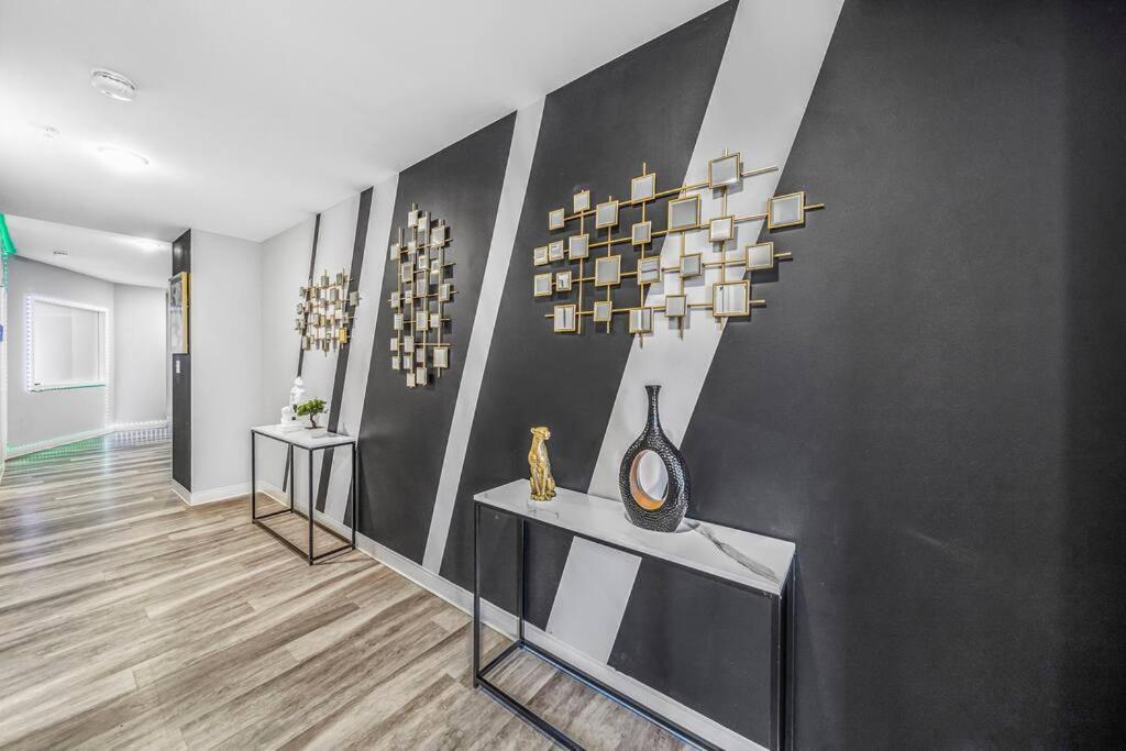 2Br Unit With Game Machine With Pool And Gym Access-602 Apartment Cleveland Ngoại thất bức ảnh